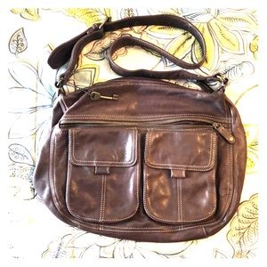 🥰FOSSIL VINTAGE- Large, crossbody messenger bag⭐️